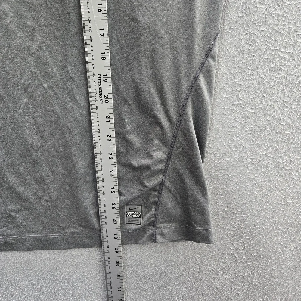 Nike Pro Combat Men Shirt M Gray Dri-Fit Activewear Logo Swoosh Sleeveless READ